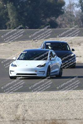 media/Nov-08-2025-Speed Ventures (Sat) [[1c7a6332f5]]/TC B/Session 1 (Turn 3)/